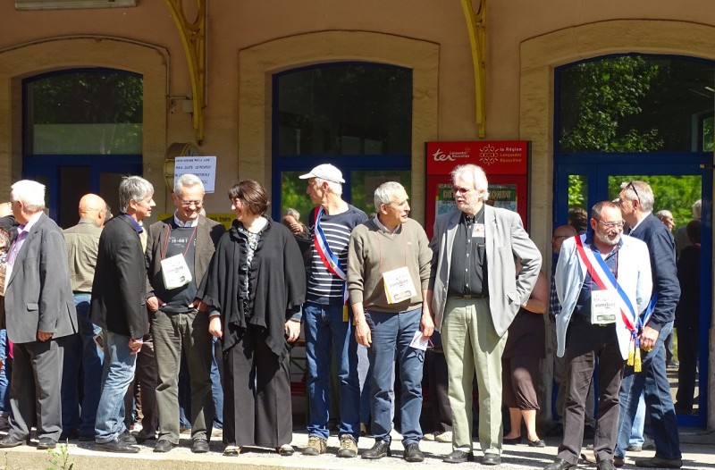 g7imSdM.jpg