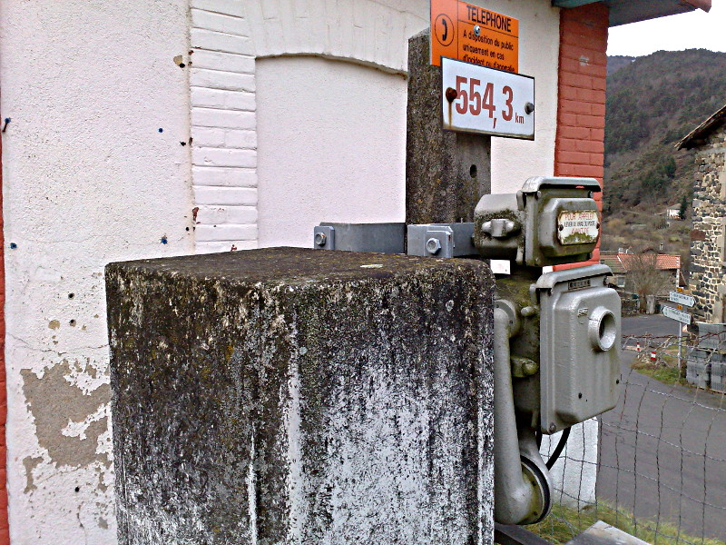 090120142363-2.jpg