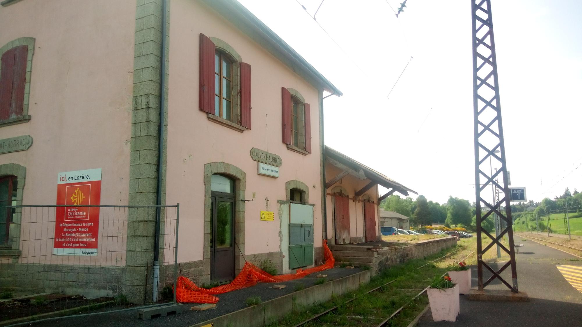2000-gare-aumont-img_20220522_092502_981.jpg