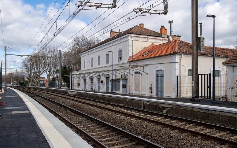 gare-ptstesprit.jpg