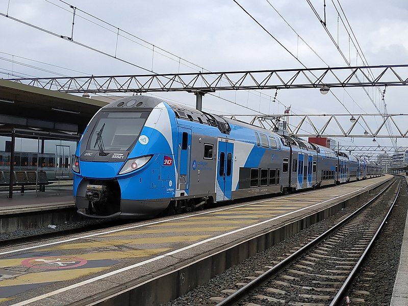 800px-z55500_ter_auvergne-rhone-alpes__lyon-part-dieu__2019__2_.jpg