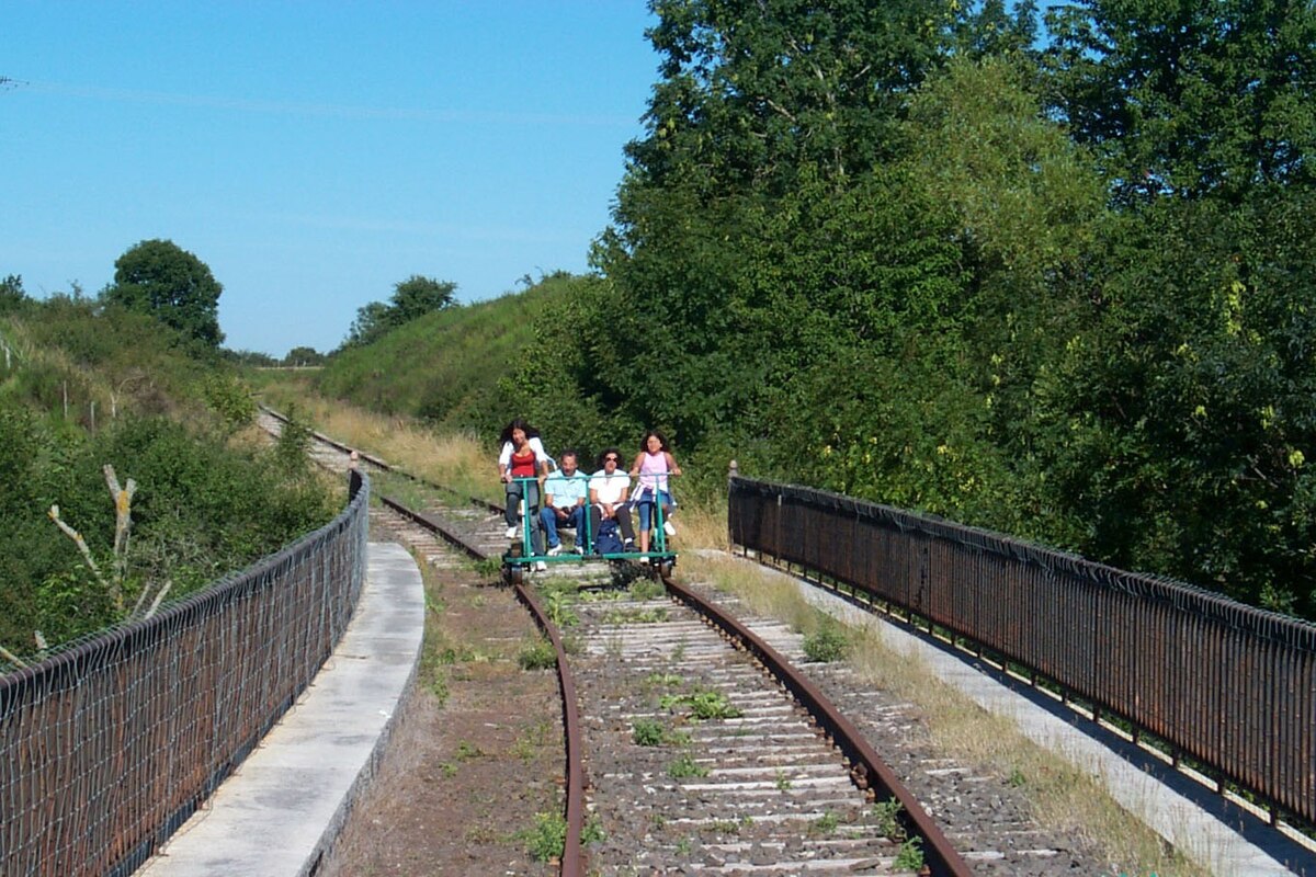 velo-rail-de-pradelles-2002-p0001961.jpg
