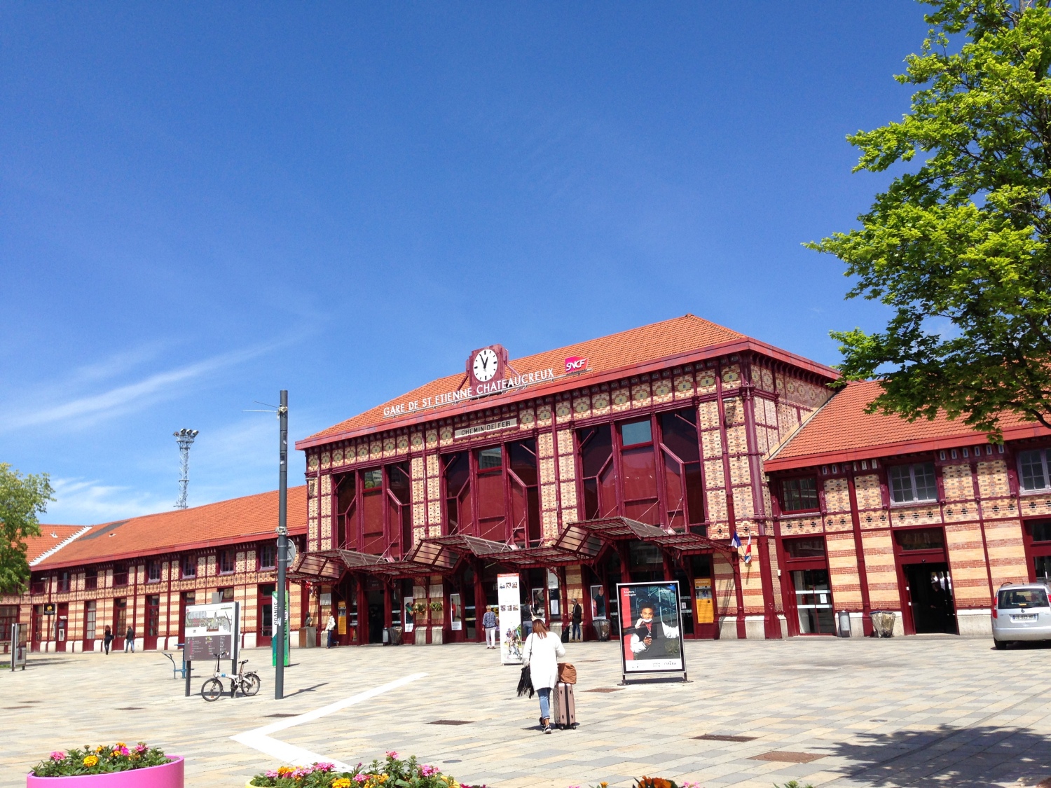 gare_de_saint-etienne-chateaucreux_2017.jpg